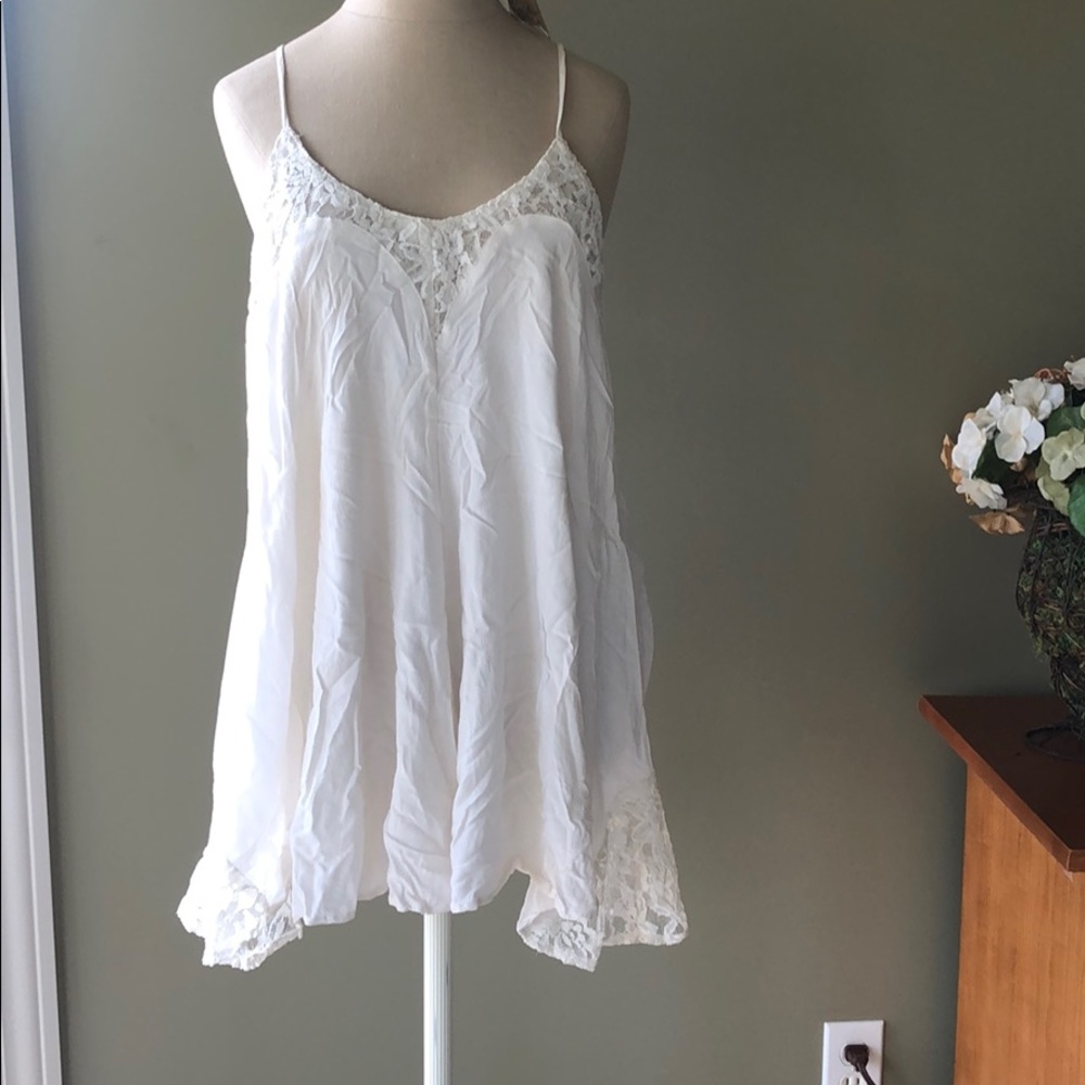 White shift dress w/ lace. Adjustable straps
